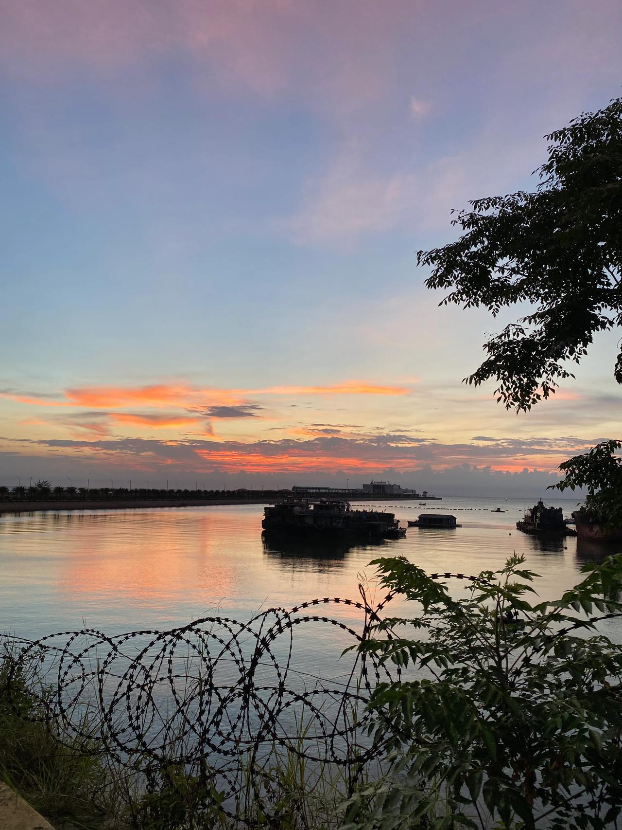 北海的晚霞日落