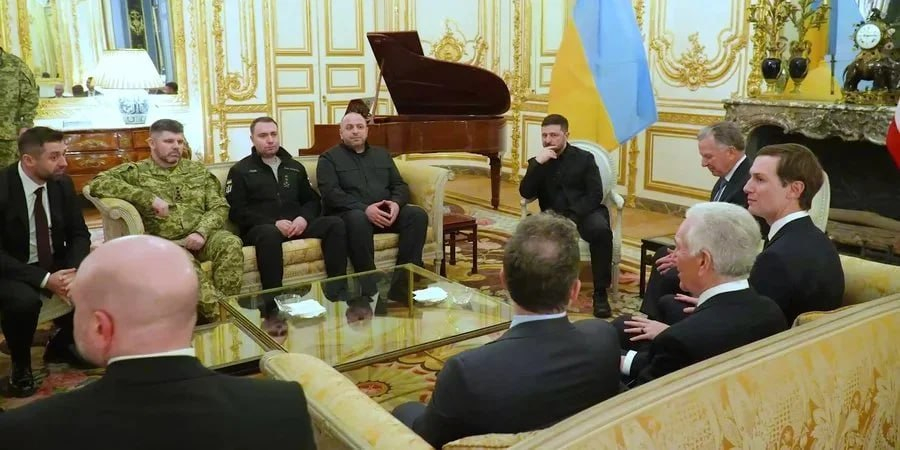 乌克兰代表团抵达迈阿密，将在16:00左右与美国代表开始谈判 — 乌克兰国际文传