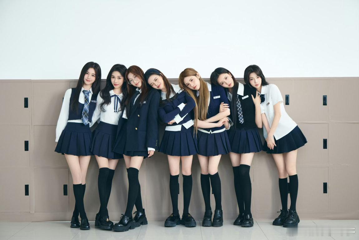 RED新歌影迷RED新歌影迷采样天鹅湖💓期待已久的先行曲终于上线，《影·迷》前