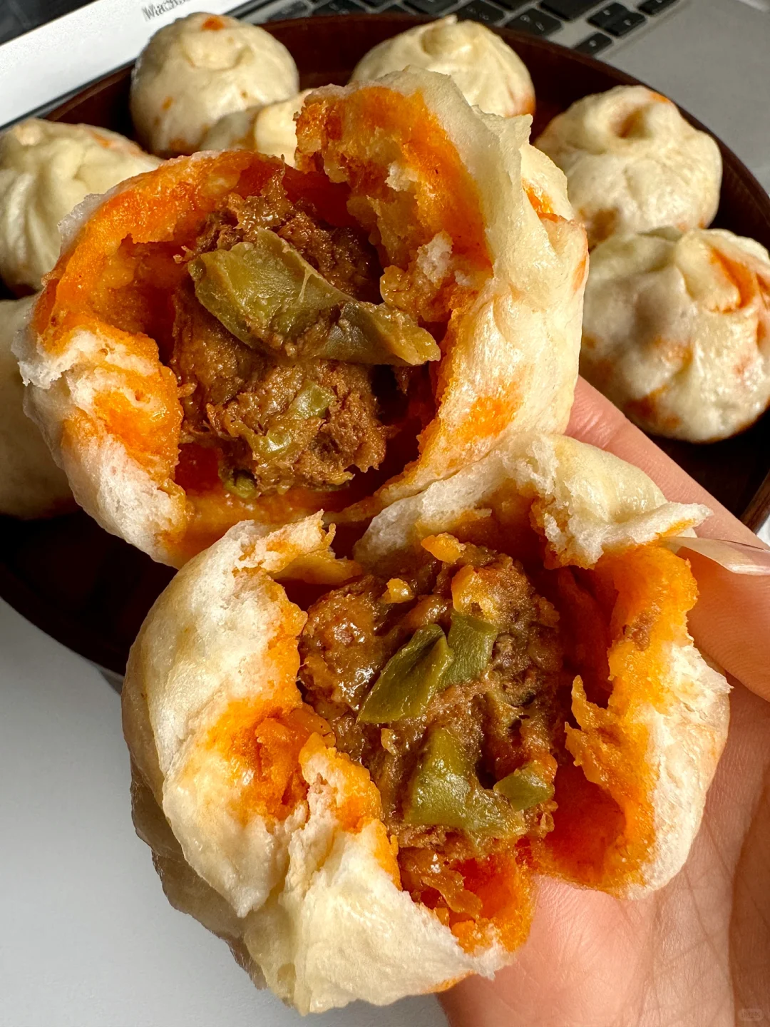 叮咚这个牛肉贡菜火锅包子的受众到底是谁啊
