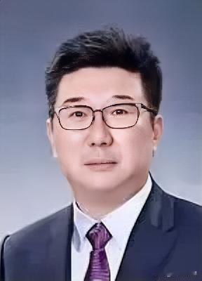 甄立涛被判处有期徒刑18年，是恒大涉案职业高管中刑期最重的人员之一。本案为一审判