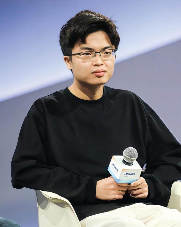 我有一种预感：第二个震惊硅谷的“梁文峰”，已经出现了！

谁能想到，DeepSe