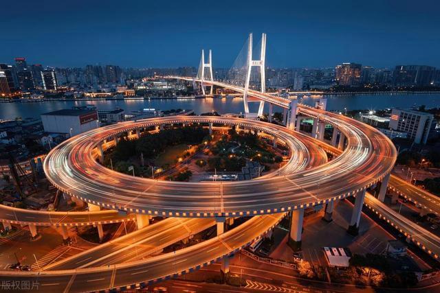 上海1月财政表现出色！

2016年1月，上海全市一般公共预算收入完成1417.