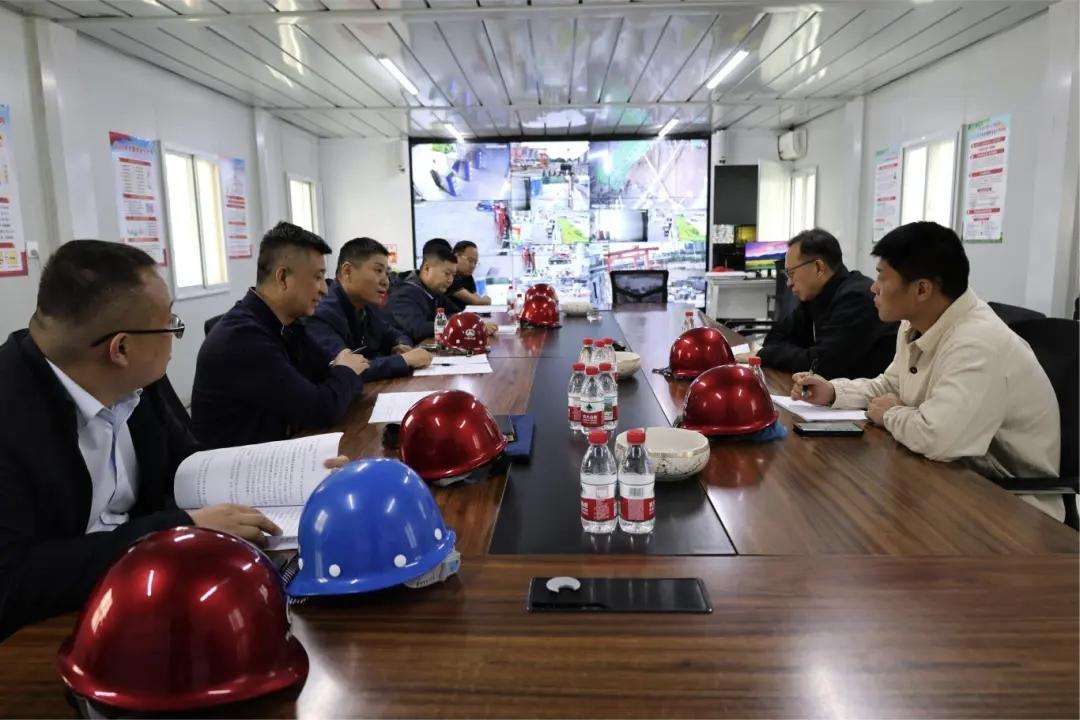 石家庄市总工会领导到石家庄地铁6号线开展工作调研

4月21日，石家庄市总工会党
