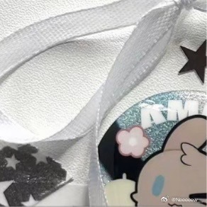 生产资料💾是人们从事物质生产所必需的物质条件，核心包括劳动资料（如工具🧰、机