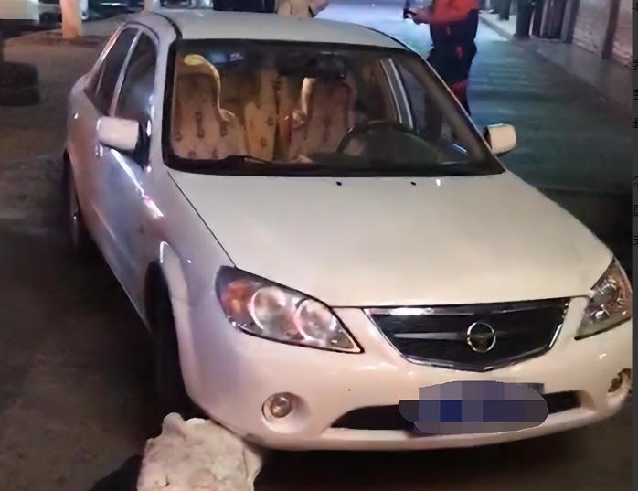 “冤不？”重庆，男子与女友吵架后，开走了女友的车，途中不慎撞死了一人。交警认定是