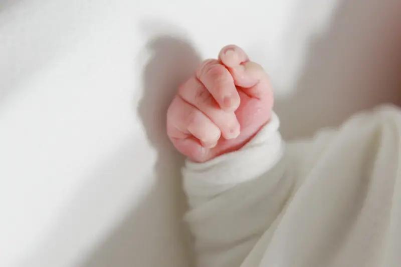 1月5日，当事人介绍其妻子江苏盱眙县人民医院，一名新生儿在2025年12月25日