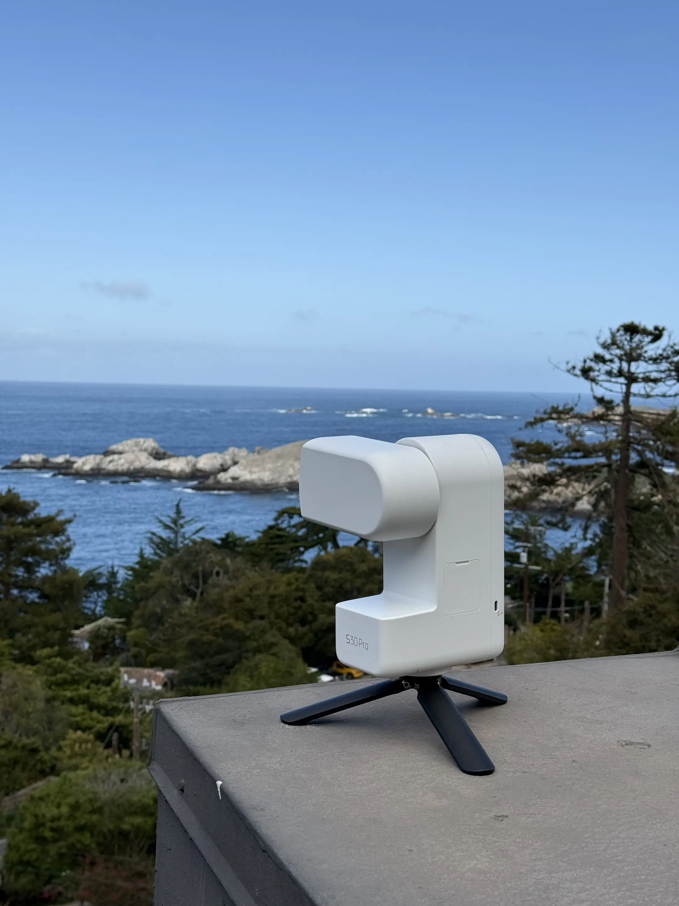 山海间，升级不止Pro； 星空下，璀璨何止Star！