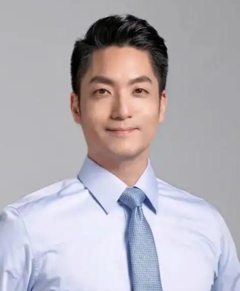 3月30日，针对中国国民党主席郑丽文访问大陆，引起政坛热议，台北市长蒋万安表示：