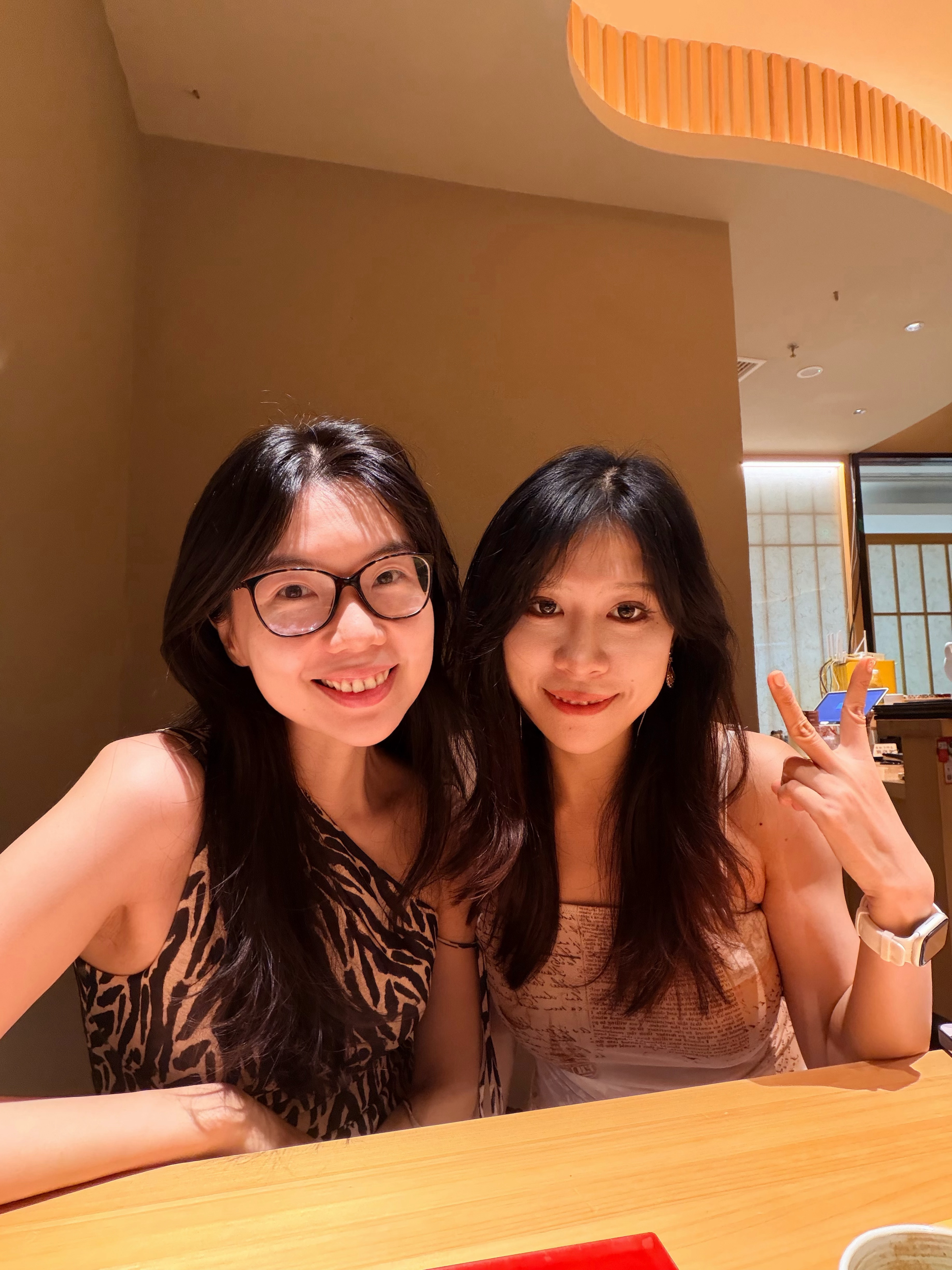 金金给的巧克力贼好吃
