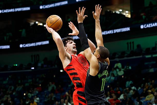 今天没空看NBA？这一条就够了！

今天进行了 4 场比赛：

鹈鹕 (143)