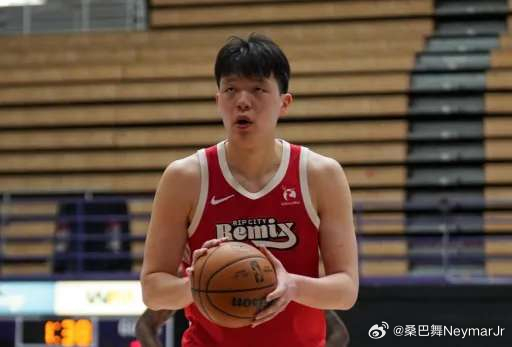 杨瀚森G联赛 出战31分钟，投篮9中6得到14分11篮板3助攻3盖帽03月22日