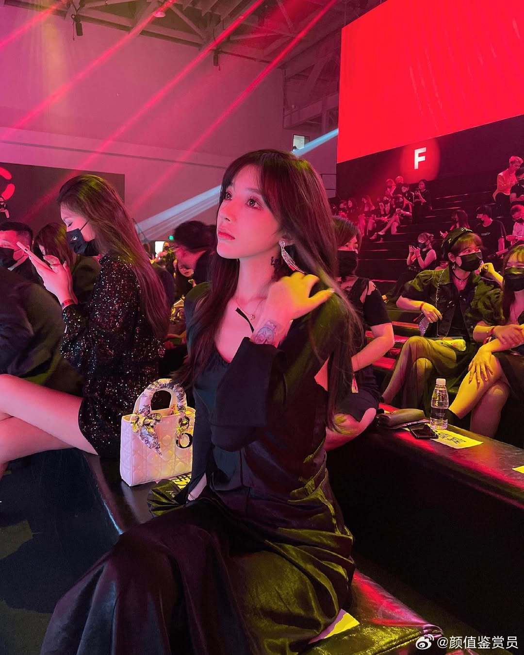 实在没照片了最近 