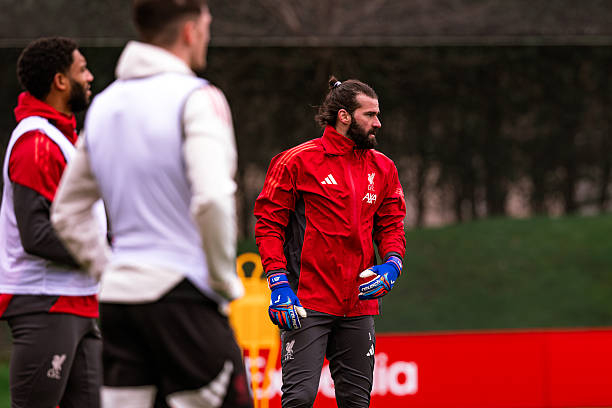 利物浦青训 正脸都看不到了 