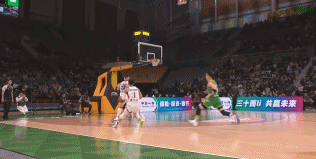 高诗岩反击打出高铁技术，裁判各种偏心偏向，辽宁队被反骨仔打脸


辽宁媒体人，赛