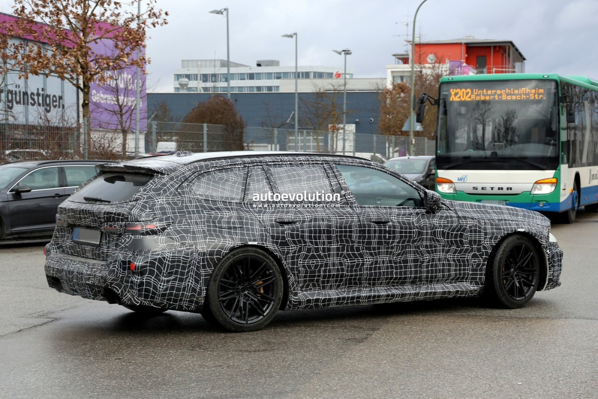 2028款宝马M5旅行版谍照，怎样？大v聊车