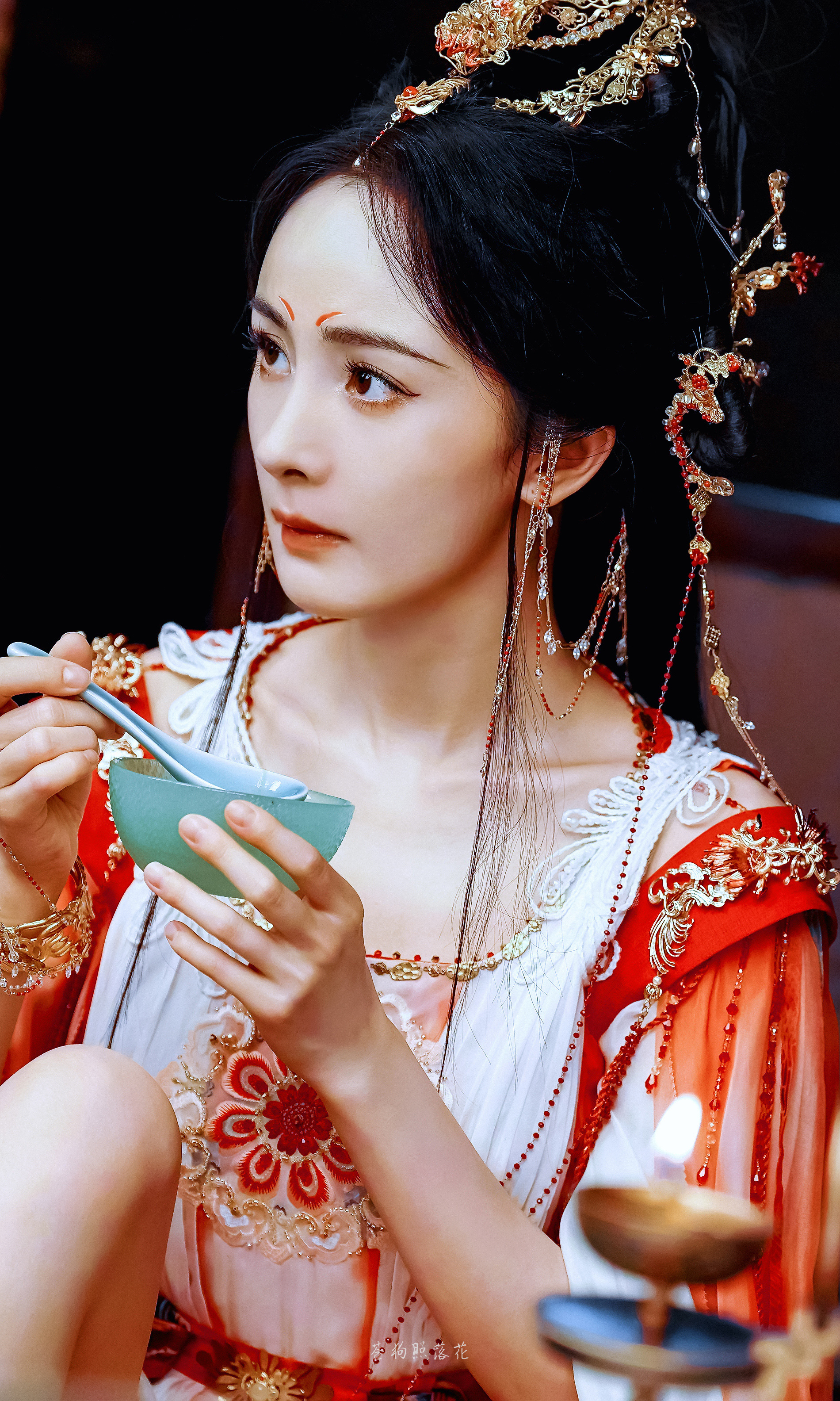 这套很好看！！！[期待][期待][期待]杨幂 《狐妖小红娘·月红篇》涂山红红☽ 