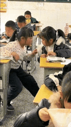 未来村头情报站的好苗子[捂脸]