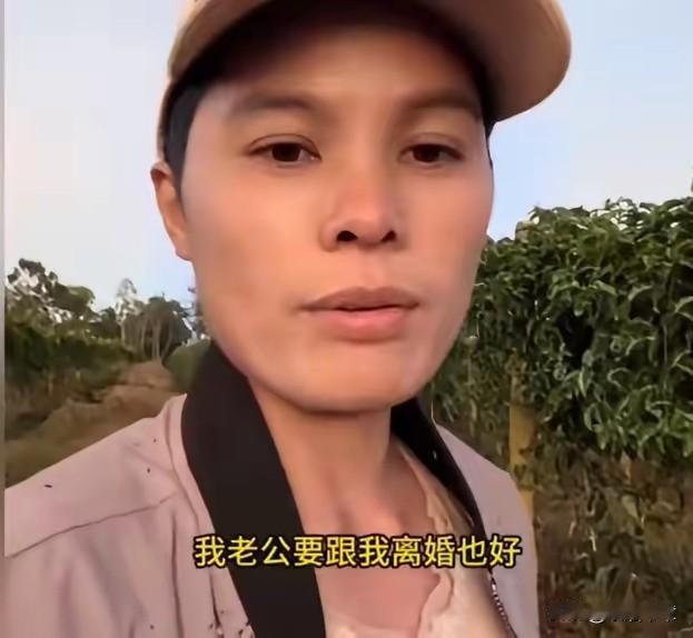 网红老挝大嘴依，公开指责中国粉丝，事情突然发生，大家都懵了，这是她自己发的视频。