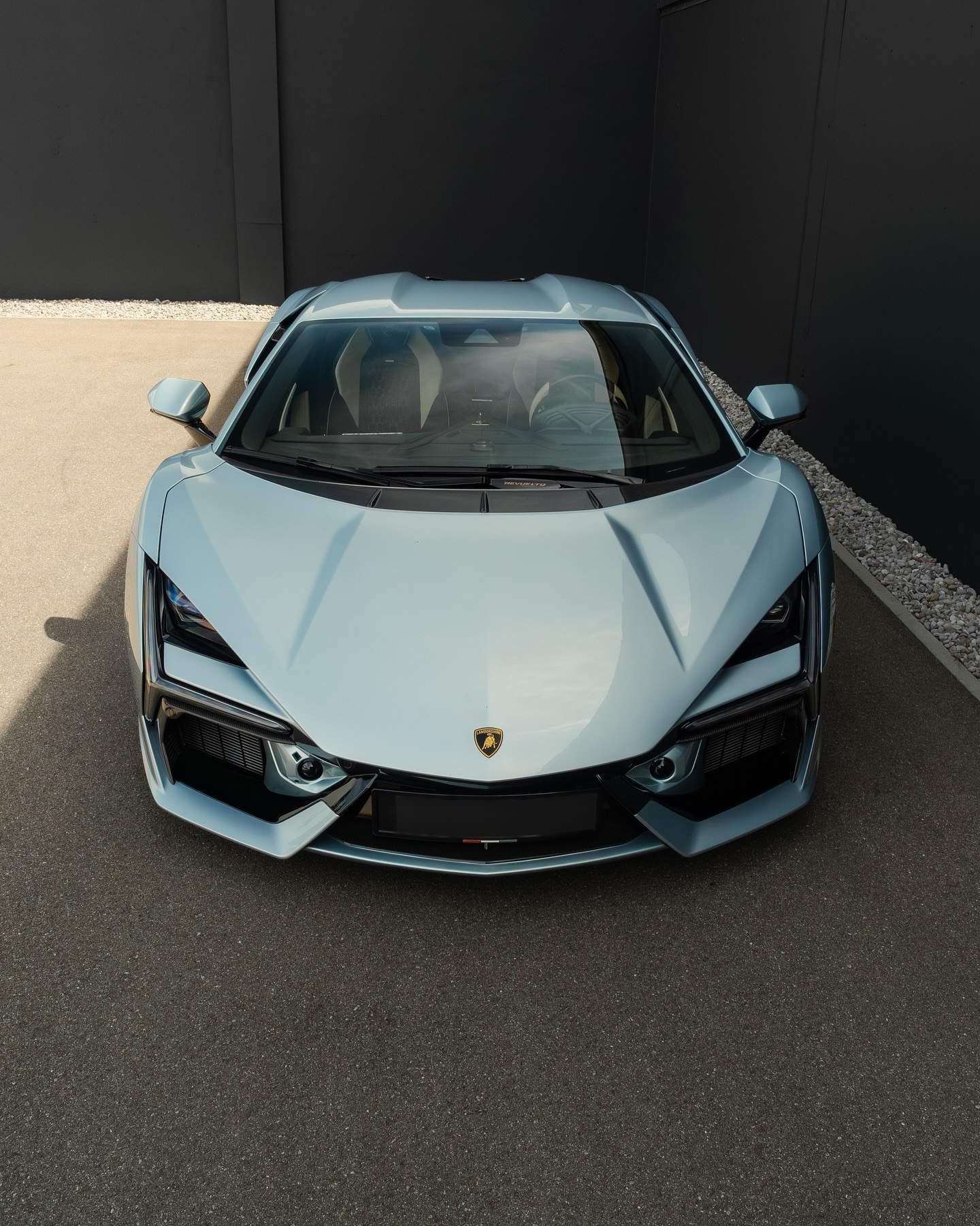 改车吧[超话] Lamborghini Revuelto ​​​