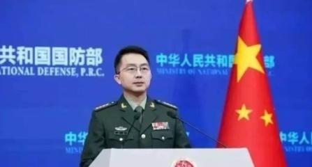 就在特朗普批准出售武器装备给台湾后，中国首次以“武力”威慑美国，中国公开表态：解