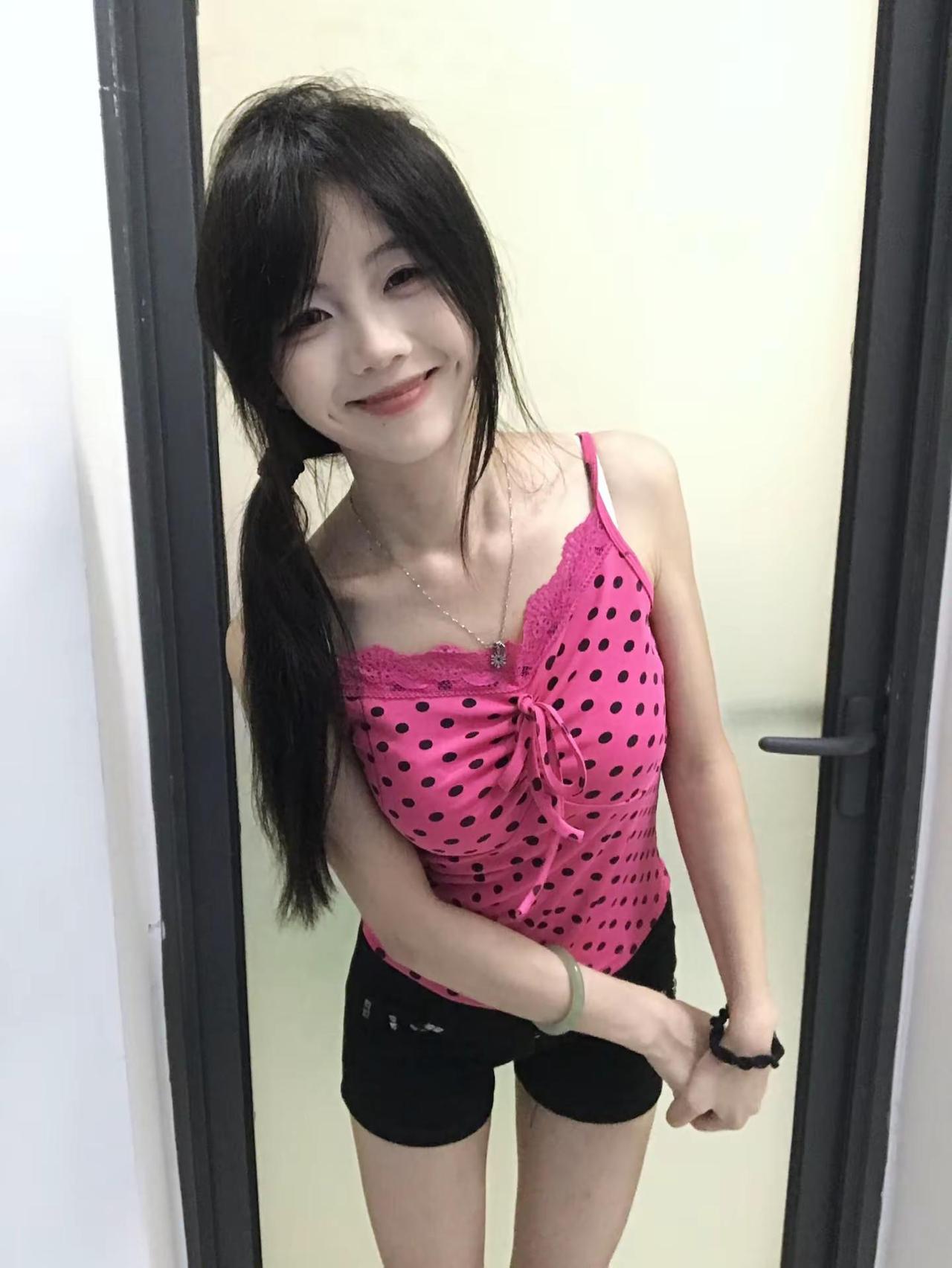 想不出文案了 想你可好