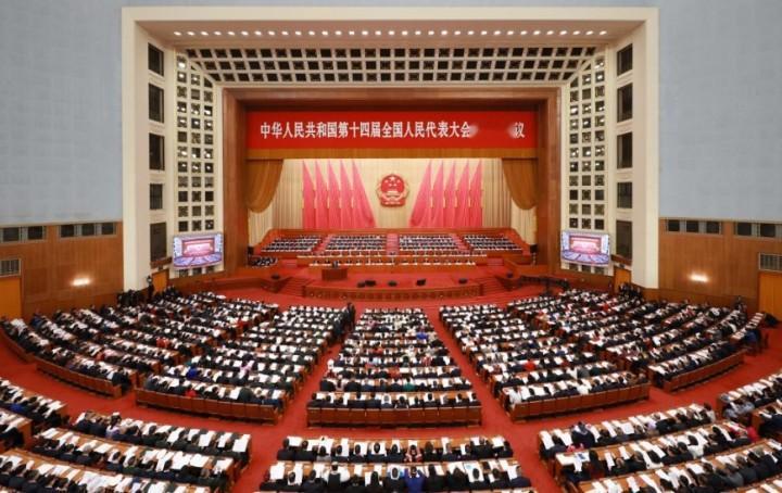 未来能源、智能经济新形态、世界级城市群……解读《政府工作报告》新词