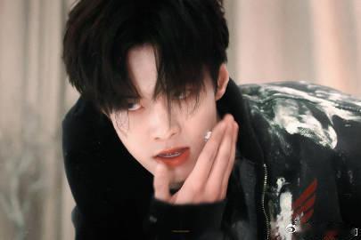 何与抱娃赛道这一块 为何抱娃会让我这么心动？或许是那一份无与伦比的温暖与保护，尤