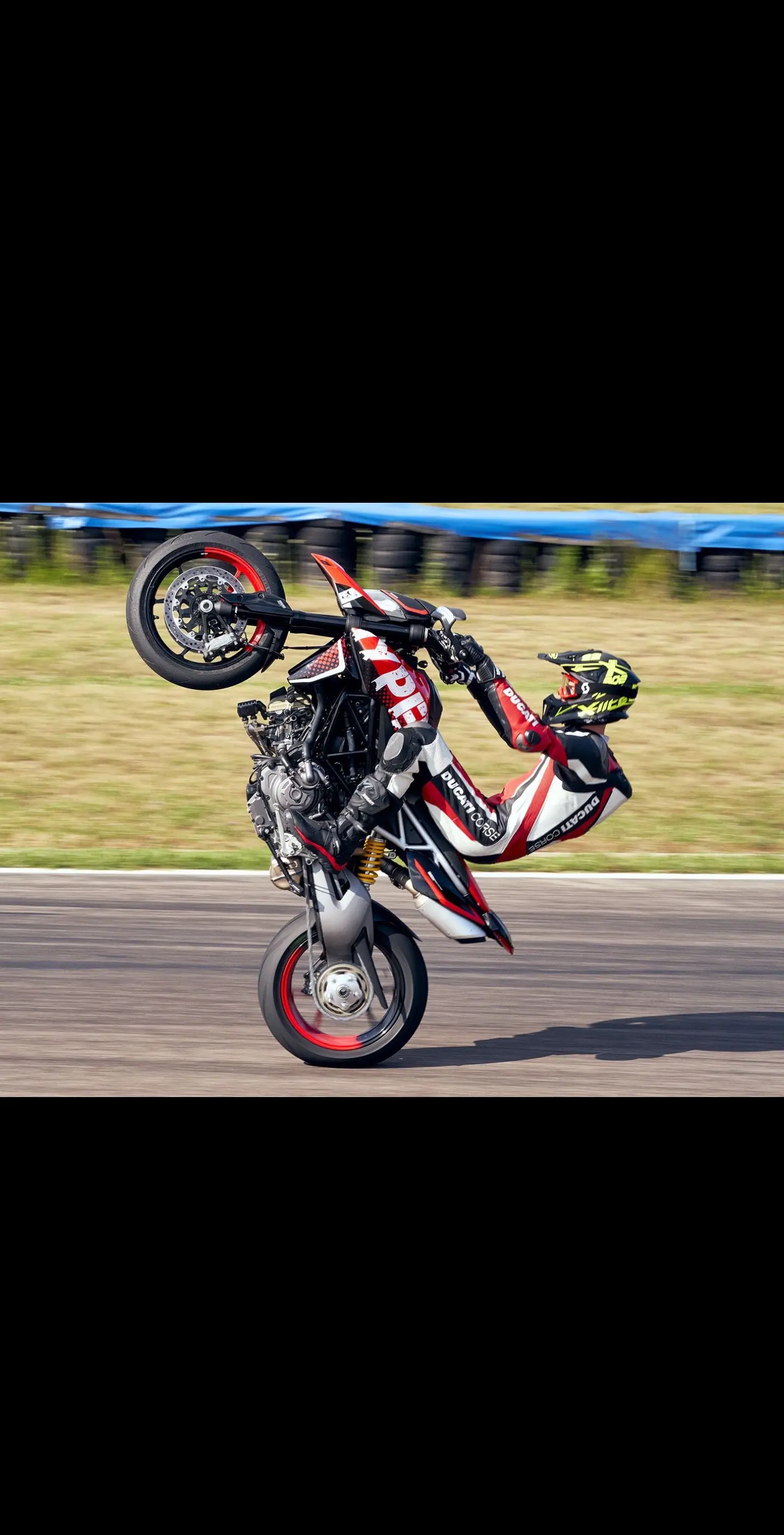 干掉标准，成为标准……