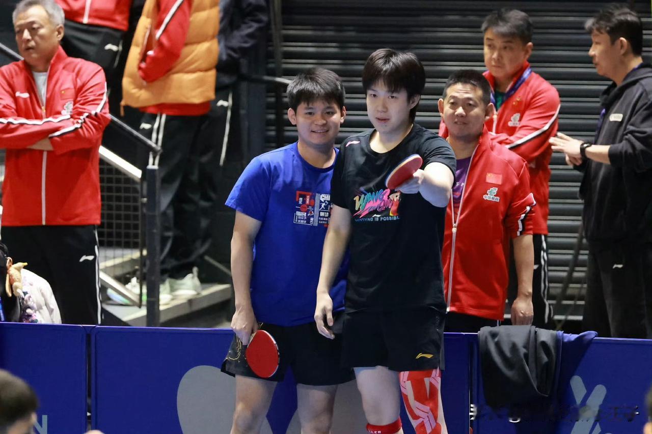 中国男乒3-0横扫英格兰队，首战告捷！梁靖崑再次
北京时间5月2日晚，2026乒