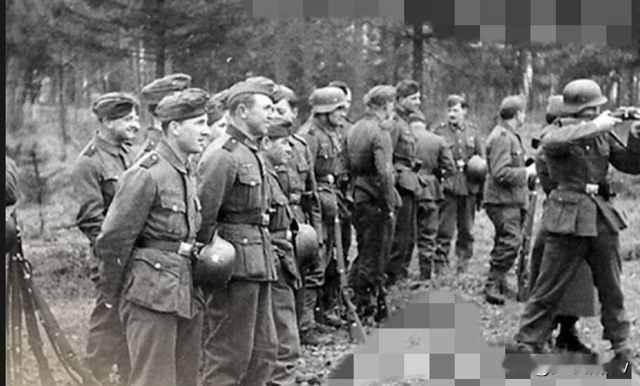 柏林上一次重启兵役制是1936年，距离今天说远不远说近不近，勉强算是90年，虽然