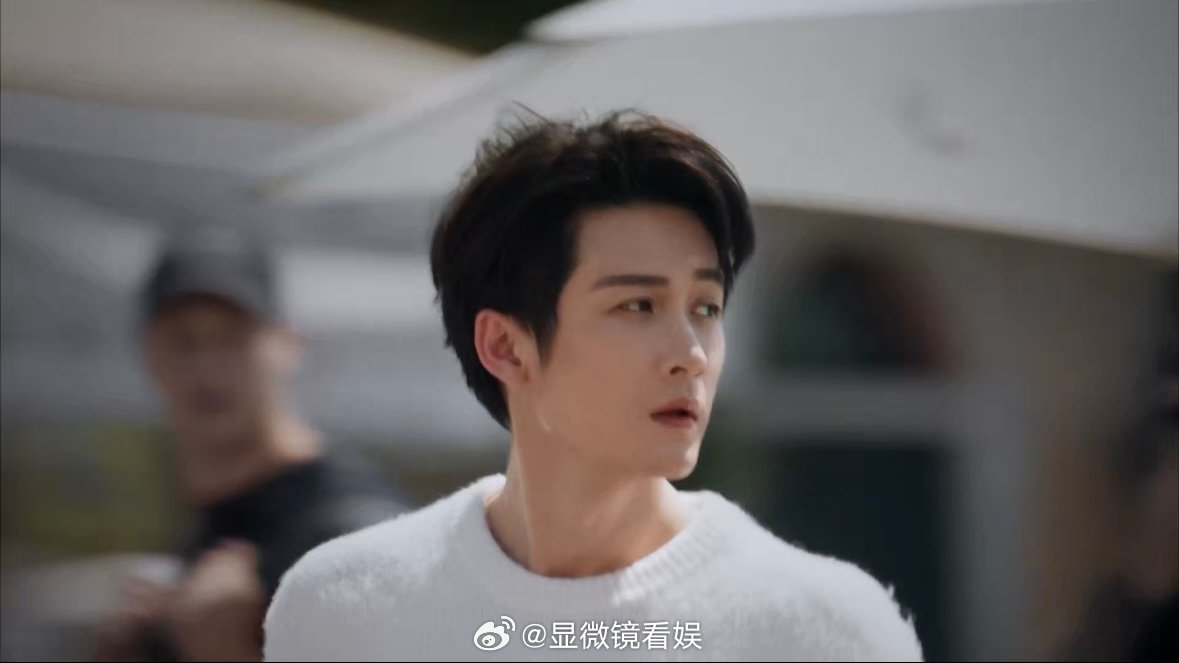 MK檀健次 真的会反复欣赏檀健次的罗马大片，每套look都能解锁不同风格的他。或