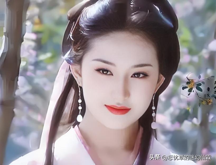 王语嫣本来就是绝色美女啊！

个人感觉刘亦菲来演最合适，顶级神颜，当然应该由她来