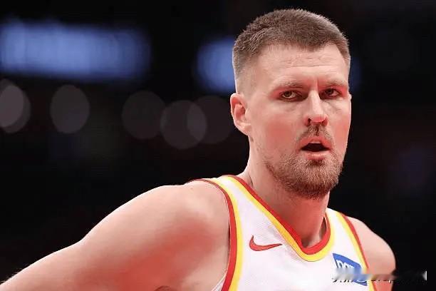 据美国记者Michael Scotto报道，亚特兰大老鹰正在联盟范围内评估克里斯