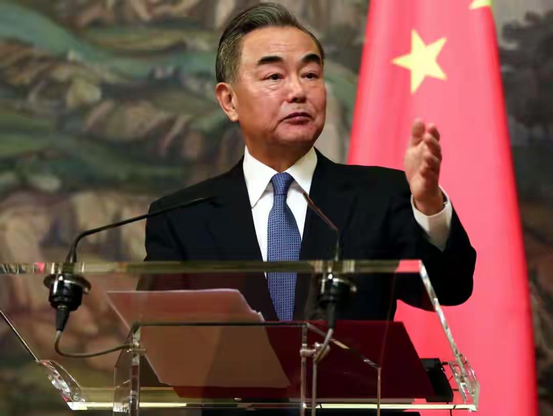 王毅连用两个不可接受从2月28上午美以击杀伊朗以来，40多个小时，伊朗高层48官