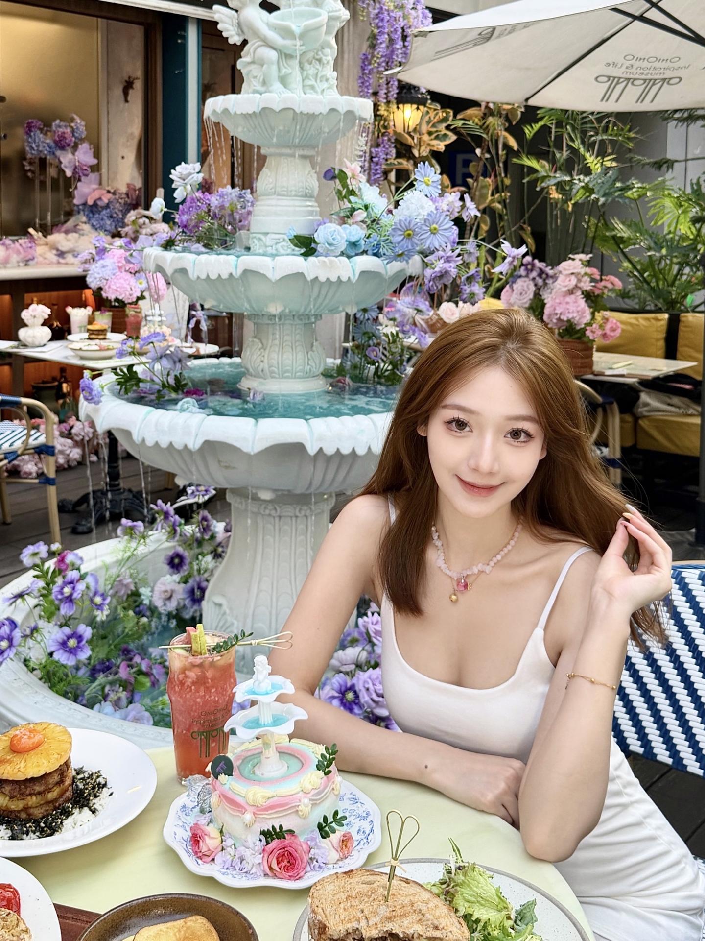 吃个漂亮饭💜拍了500张… 罗湖这家普罗旺斯花园餐厅也太好拍了⛲️?...