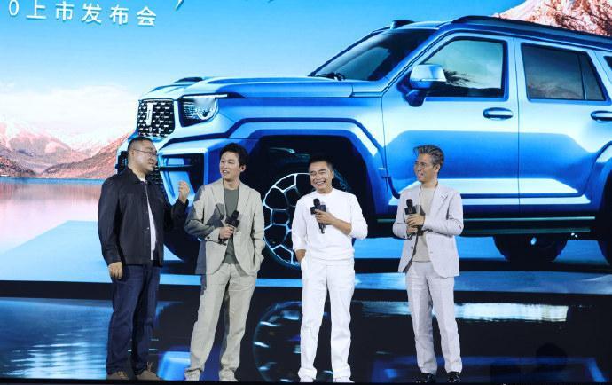 聊起全新坦克 700，它绝对是近期车圈里关注度不低的一款车型，定位清晰，主打硬核