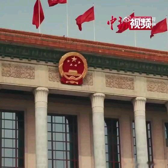 《【🔥百度热搜】「」 特朗普儿媳谈随团访华：完美！满分10分简直可以打12分。