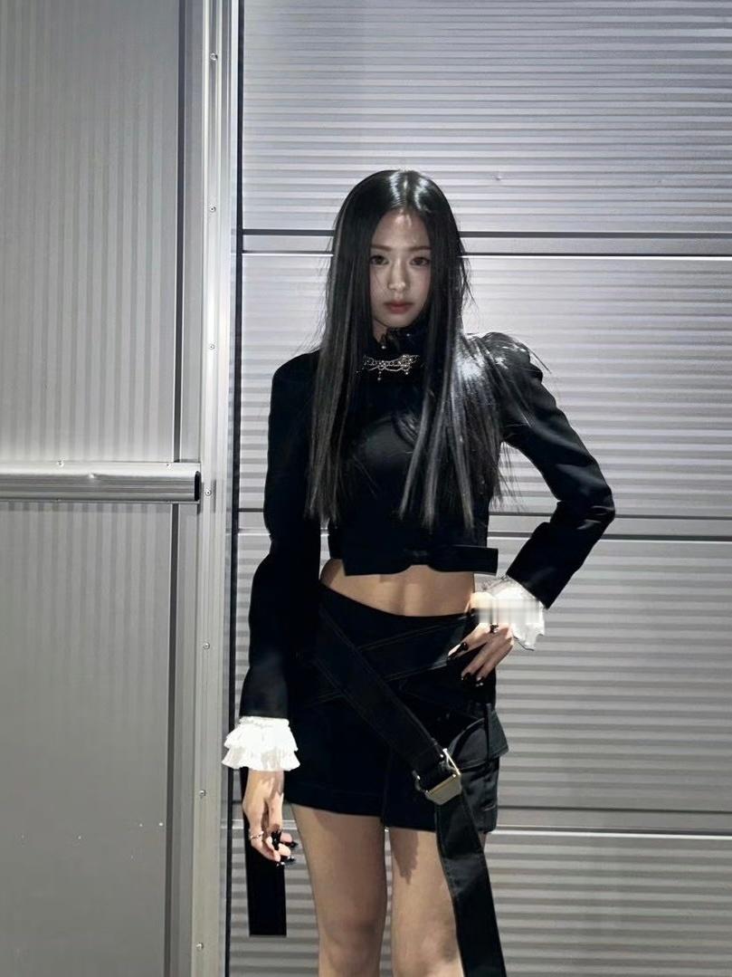 雅贤早期星味冲天ahyeon 丨郑雅贤 丨郑雅譞