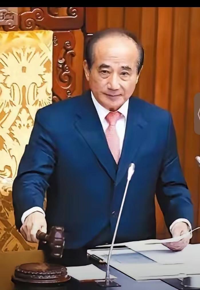 历史会书写王金平的。
历史会书写赖清德的。

为祖国和平统一贡献力量，历史会书写