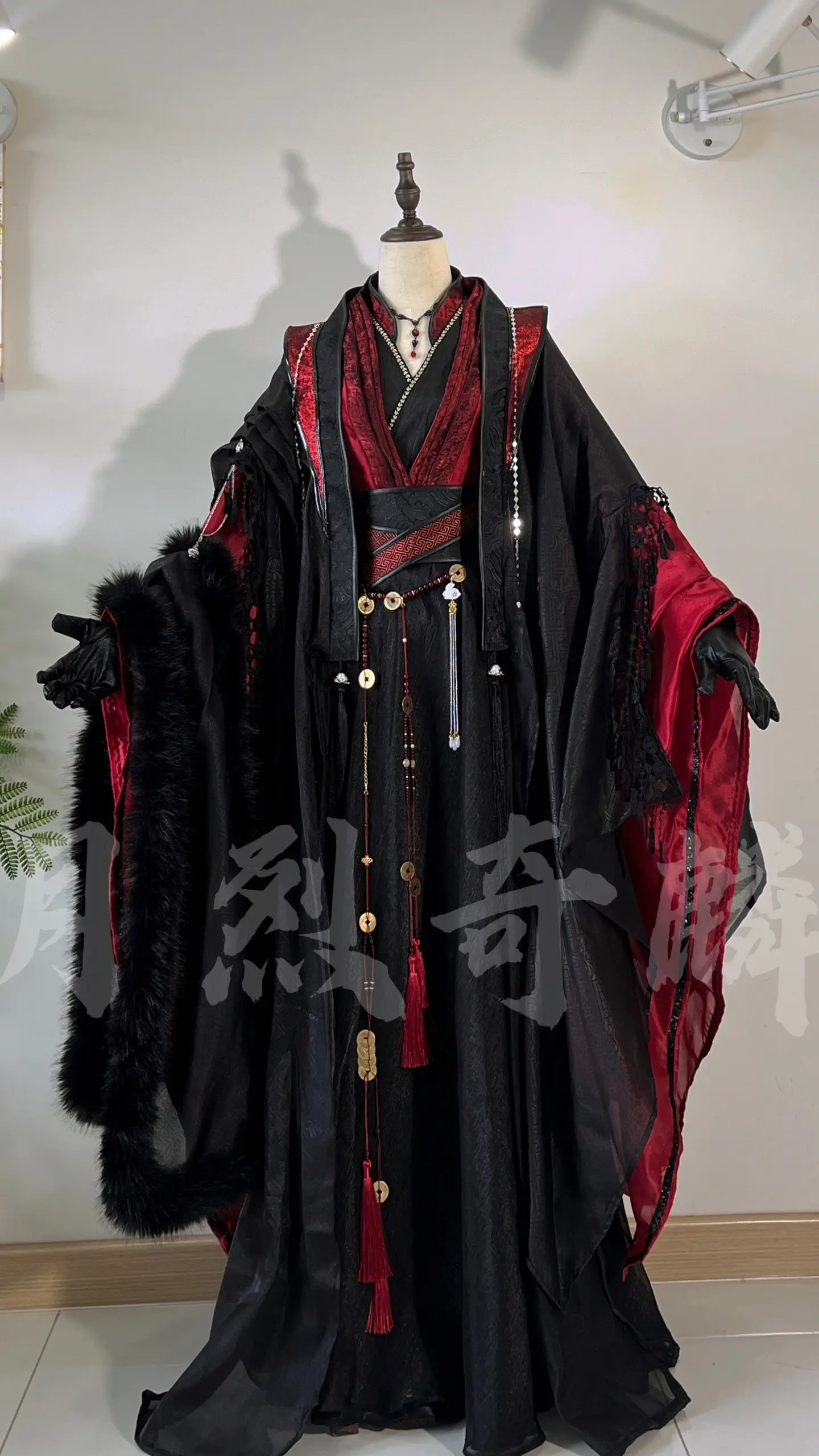 魔道 | 衍生 | 老祖羡cos服。灵感来自于票选出来的老祖羡，也可以万用
