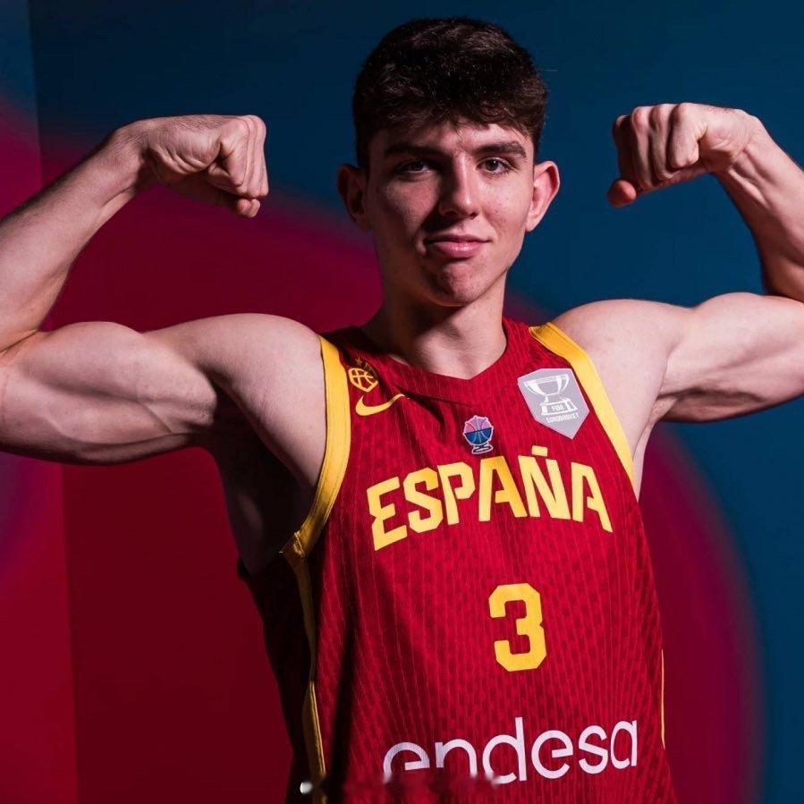据Jake Fischer报道，尼克斯计划交易他们的两个选秀权之一，第24顺位或