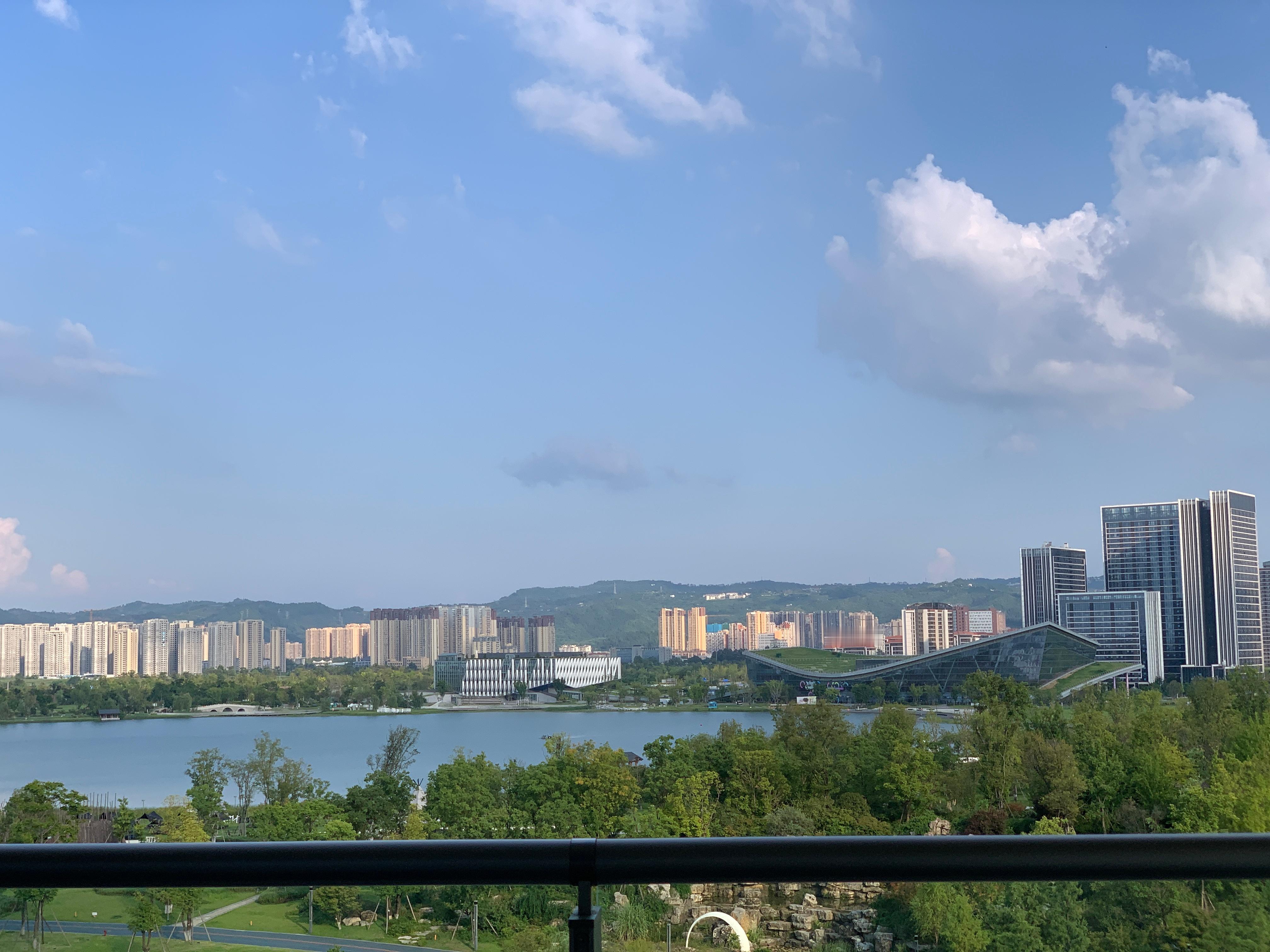 早上好[送花花]早安[超话] 大家昨晚睡得好吗早安 ​​​