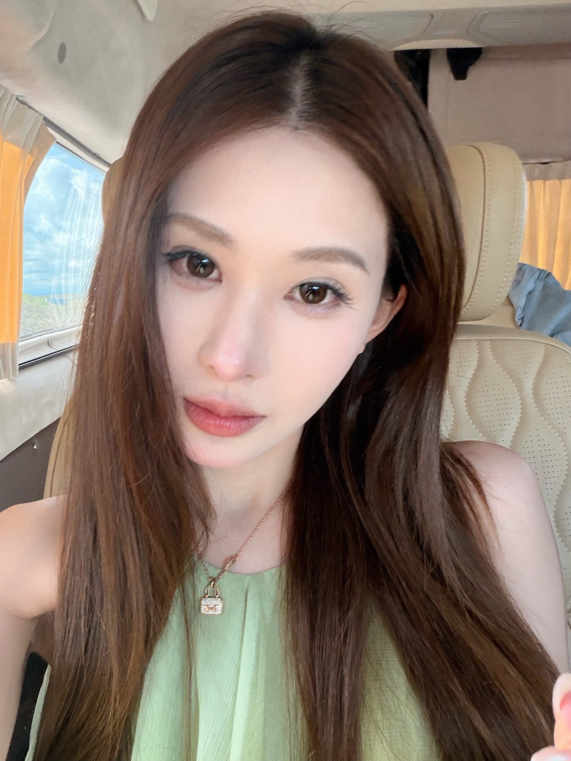 8点就醒来赶路，看天马浴河第一场表演了平均每天睡5小时，真的又累又开心年轻真好，