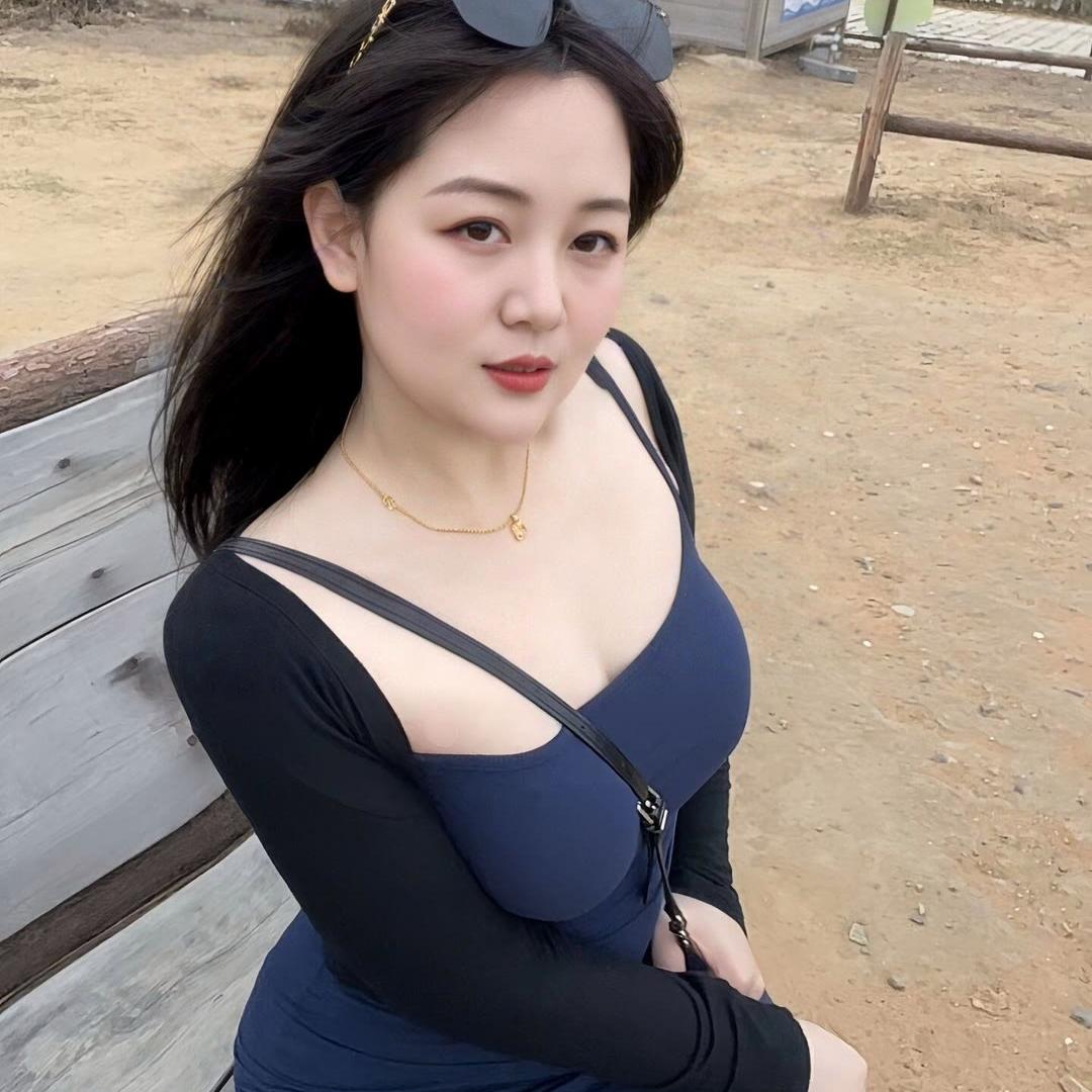 纯欲风性感穿搭纯欲