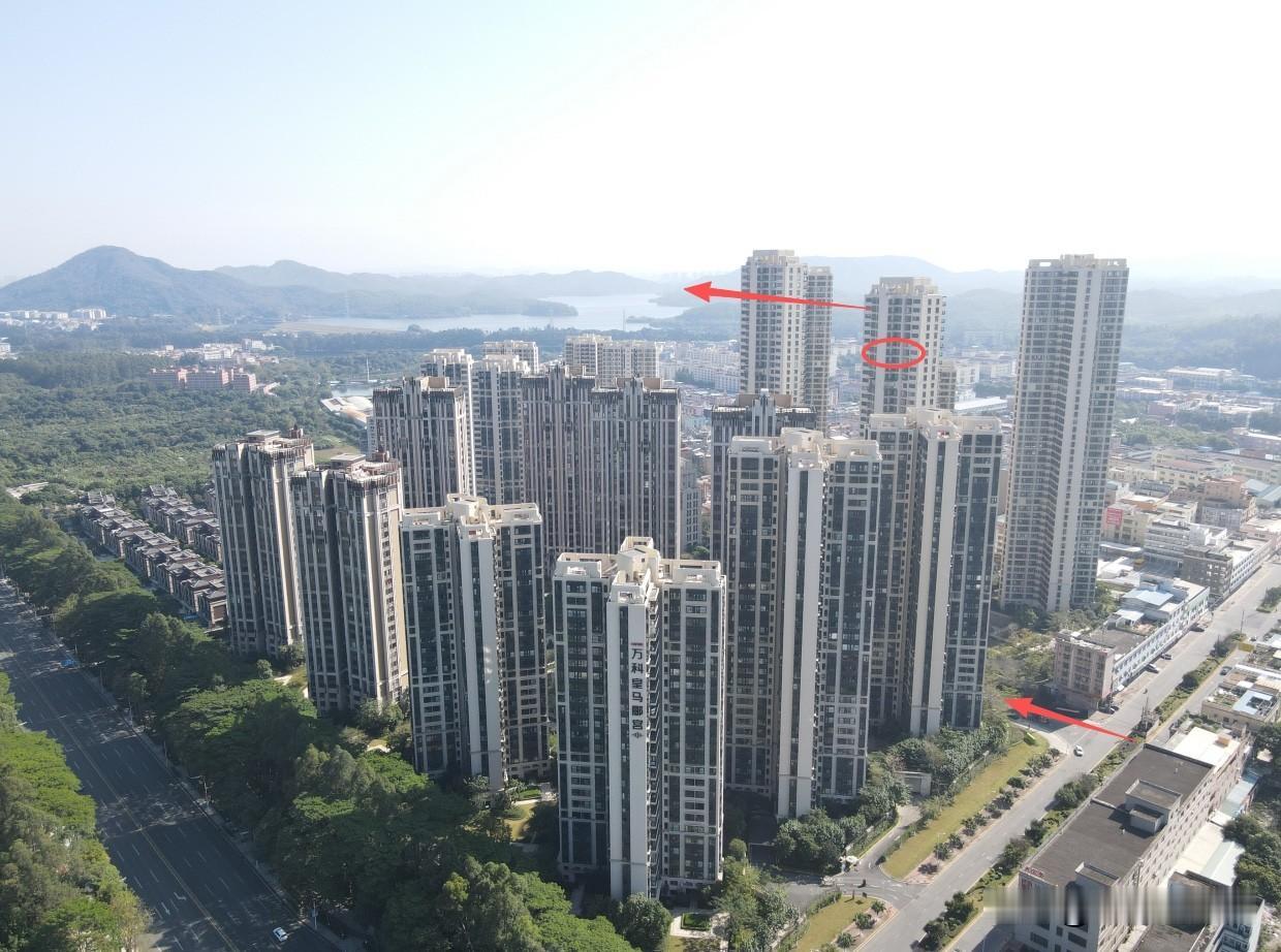 东莞网球中心旁｜诚心亏本割舍养老大平层💛
坐标📍东莞网球中心附近
2019 