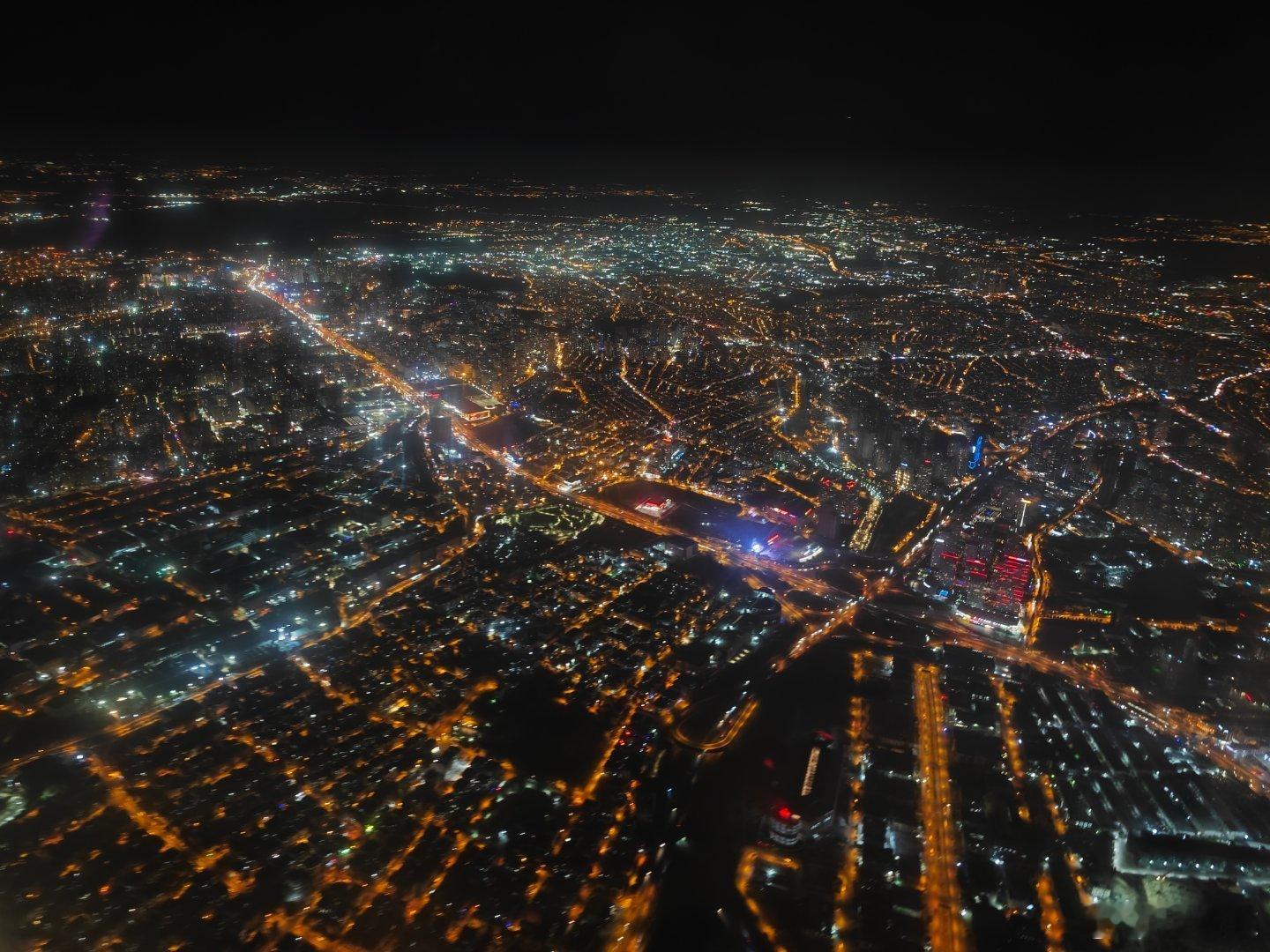 土耳其免签 上次我去欧洲旅行，就是搭土耳其航空在伊斯坦布尔转机，整体体验非常好。