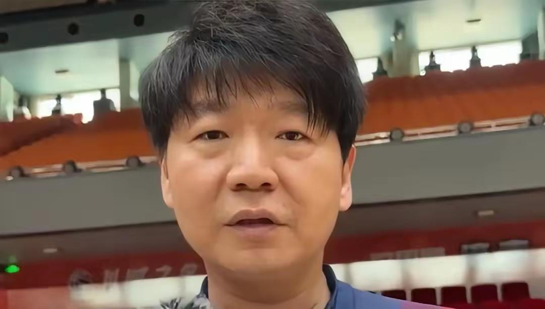 两连败，对于山东队来说无疑是沉重的打击，邱彪因此也被推到风口浪尖，下课声不绝于耳
