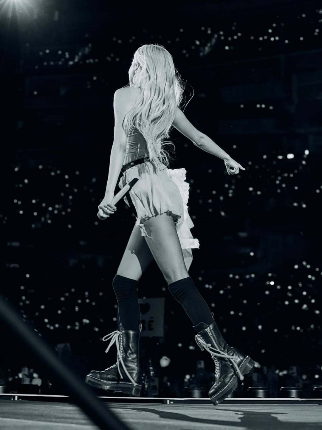 260201 Rosé更新 IG🐿️💗“deadline. what an 