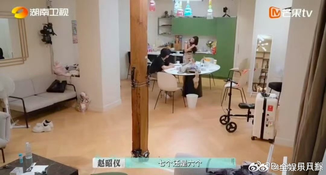 颜安赵昭仪800个心眼全用在吃上了 七个蛋挞引发的“吃货心机”！颜安昭仪想偷吃，
